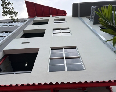 425 N Andrews Avenue - Photo Thumbnail 11