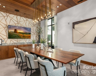 4220 Colony Plaza Drive - Photo Thumbnail 7