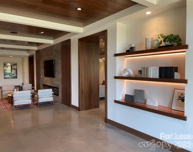 4220 Colony Plaza Drive - Photo Thumbnail 32