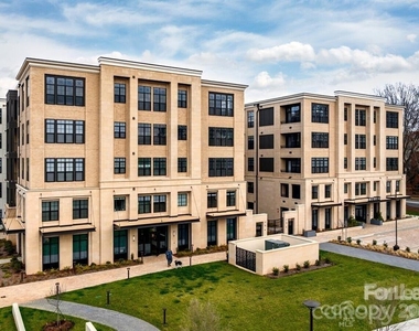 4220 Colony Plaza Drive - Photo Thumbnail 1