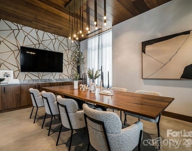 4220 Colony Plaza Drive - Photo Thumbnail 24
