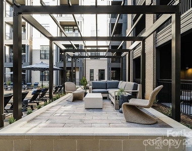 4220 Colony Plaza Drive - Photo Thumbnail 25