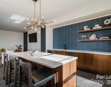 4220 Colony Plaza Drive - Photo Thumbnail 13