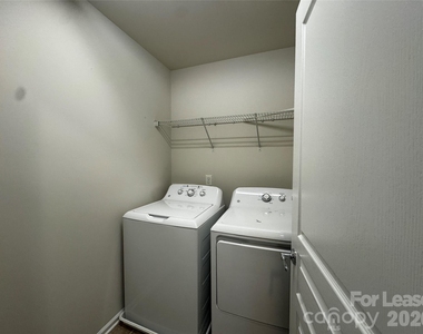 11342 Cedar Walk Lane - Photo Thumbnail 13