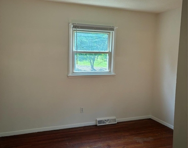2334 Senior Drive - Photo Thumbnail 36