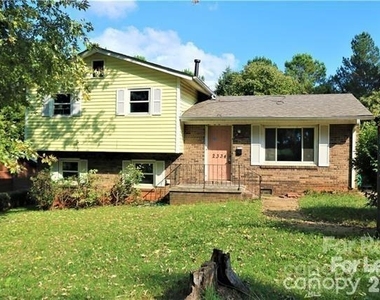 2334 Senior Drive - Photo Thumbnail 17
