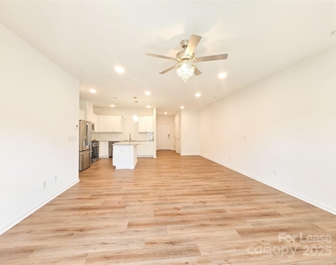 2744 Yeager Drive Nw - Photo Thumbnail 5