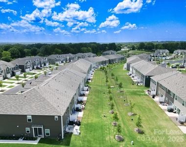 2744 Yeager Drive Nw - Photo Thumbnail 22