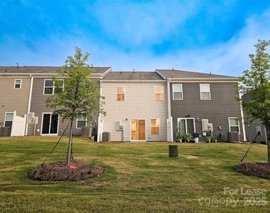 2744 Yeager Drive Nw - Photo Thumbnail 21