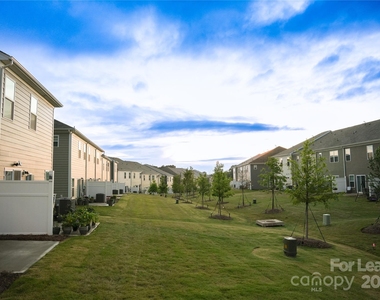 2744 Yeager Drive Nw - Photo Thumbnail 24