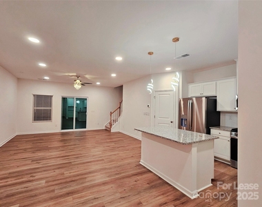 2744 Yeager Drive Nw - Photo Thumbnail 4