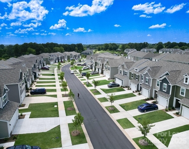 2744 Yeager Drive Nw - Photo Thumbnail 23