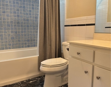 1138 Las Riendas Way - Photo Thumbnail 16