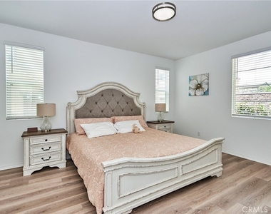 8788 Newview Place - Photo Thumbnail 7