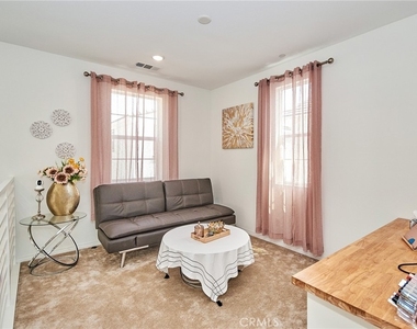 8788 Newview Place - Photo Thumbnail 9