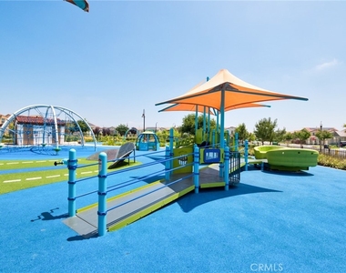 8788 Newview Place - Photo Thumbnail 17