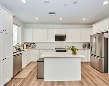 8788 Newview Place - Photo Thumbnail 3