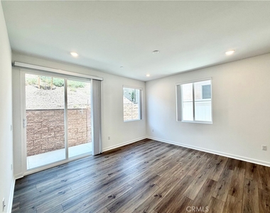 31404 Lolite Drive - Photo Thumbnail 8