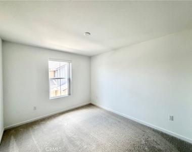 31404 Lolite Drive - Photo Thumbnail 21