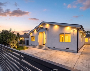 8018 Shadyglade Avenue - Photo Thumbnail 1