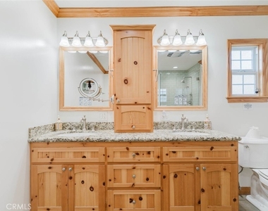 1527 N Valley Street - Photo Thumbnail 24