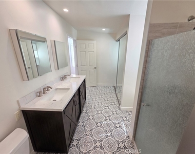 7019 Jamieson - Photo Thumbnail 15