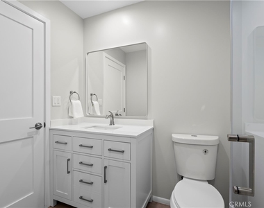 7318 Leescott Avenue - Photo Thumbnail 19