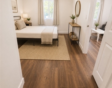 24019 Sylvan Street - Photo Thumbnail 3