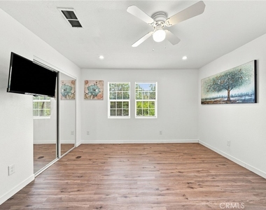 6613 Stoney Dr - Photo Thumbnail 6