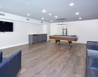 1230 Horn Avenue - Photo Thumbnail 29