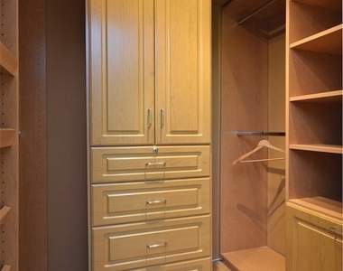 1230 Horn Avenue - Photo Thumbnail 22