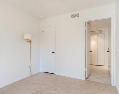 6134 Arroyo - Photo Thumbnail 5