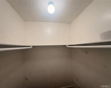 1420 N Mansfield - Photo Thumbnail 14