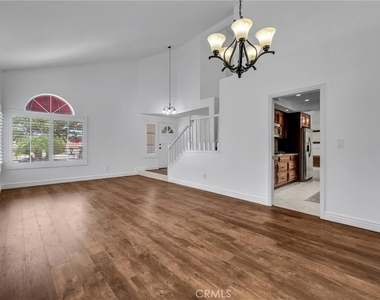 1070 Cannon Road - Photo Thumbnail 17