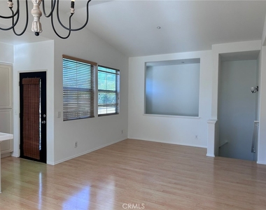 3506 Orangewood - Photo Thumbnail 3
