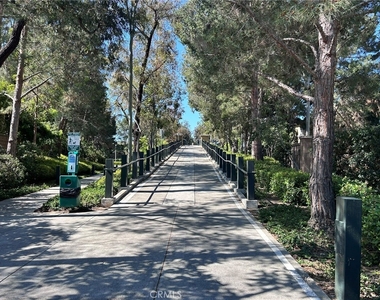 3506 Orangewood - Photo Thumbnail 17