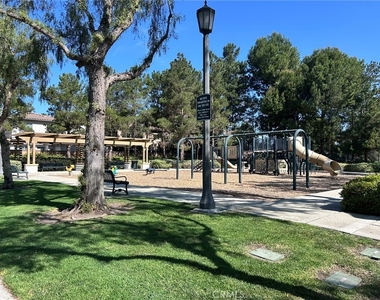 3506 Orangewood - Photo Thumbnail 14