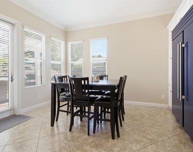 2792 Camphor Ct - Photo Thumbnail 7