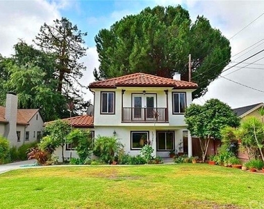 1736 Vistillas Road - Photo Thumbnail 1