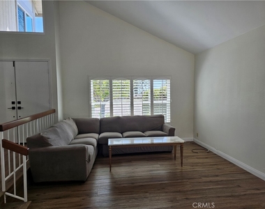 25825 Southbrook - Photo Thumbnail 10