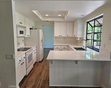 25825 Southbrook - Photo Thumbnail 2