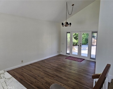 25825 Southbrook - Photo Thumbnail 11