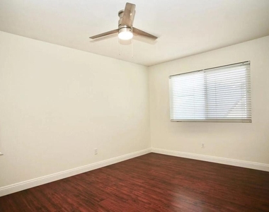 1251 Village View Road - Photo Thumbnail 9