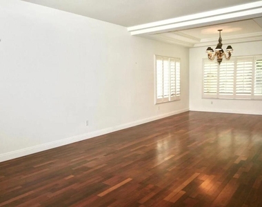1251 Village View Road - Photo Thumbnail 2