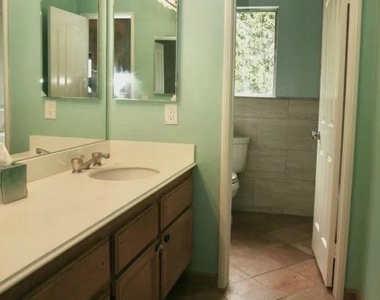 1251 Village View Road - Photo Thumbnail 10