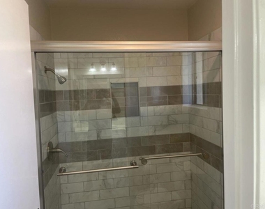 2415 Levante Street - Photo Thumbnail 14