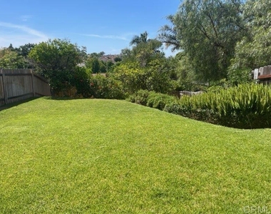 2415 Levante Street - Photo Thumbnail 20