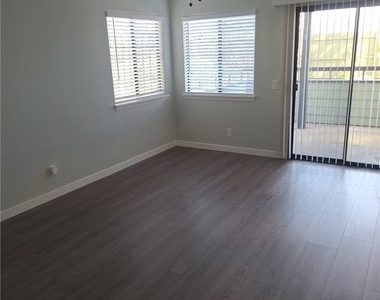 13449 Murphy Hill Drive - Photo Thumbnail 7