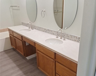 13449 Murphy Hill Drive - Photo Thumbnail 13