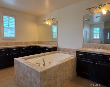 8359 Fiske - Photo Thumbnail 15